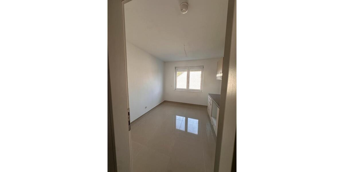 Etagenwohnung Kamen - 3 Zimmer, 120 m&sup2;, 320.000&euro; | Angebot:27623655