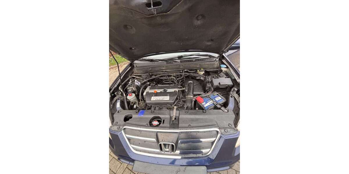 Honda CR-V 204.000 km 6.400 &euro; Hattingen 45527