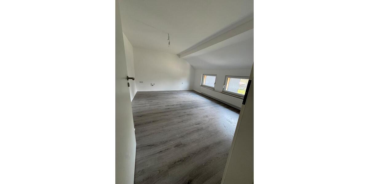 Reihenhaus Dortmund Eving - 5.5 Zimmer, 120 m&sup2;, 1.600&euro; | Angebot:26682766