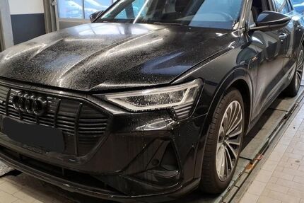 Audi e-tron 19.282 km 31.805 &euro; Hagen 58091