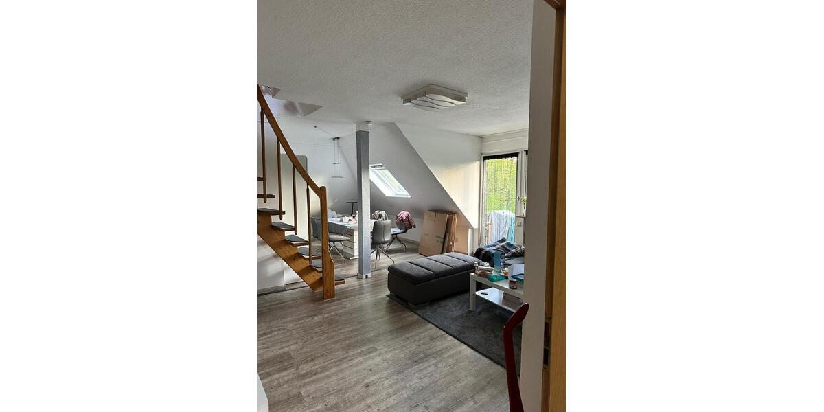 Dachgeschoßwohnung Halver - 4.5 Zimmer, 100 m&sup2;, 850&euro; | Angebot:27545449