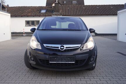 Opel Corsa 96.450 km 4.800 &euro; Menden 58710