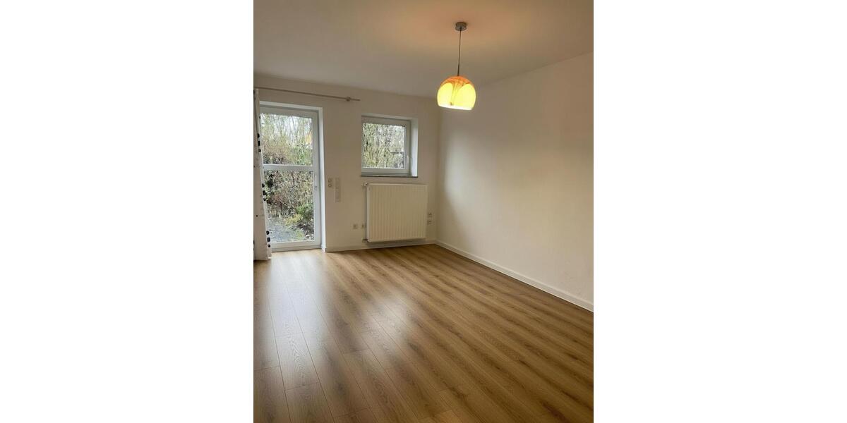 Etagenwohnung Wickede (Ruhr) - 2 Zimmer, 70 m&sup2;, 630&euro; | Angebot:25976743