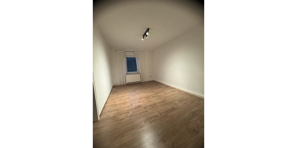 Etagenwohnung Lüdenscheid Othlinghausen - 3 Zimmer, 65 m&sup2;, 510&euro; | Angebot:25085005