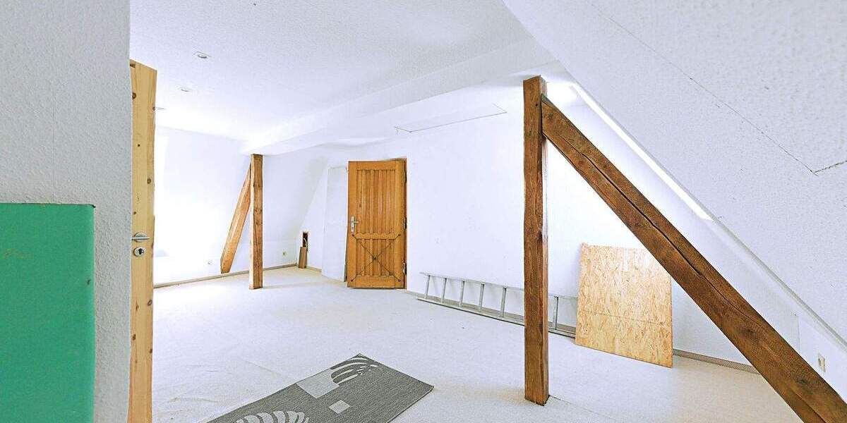 Mehrfamilienhaus, Wohnhaus Fröndenberg Altendorf - 9 Zimmer, 208 m&sup2;, 340.000&euro; | Angebot:25801837