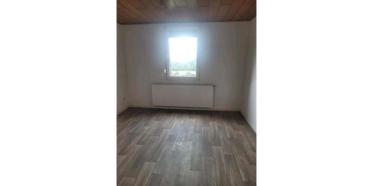 Dachgeschoßwohnung Witten Heven - 5 Zimmer, 78 m&sup2;, 725&euro; | Angebot:25484285
