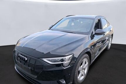 Audi e-tron 49.997 km 33.345 &euro; Hagen 58091