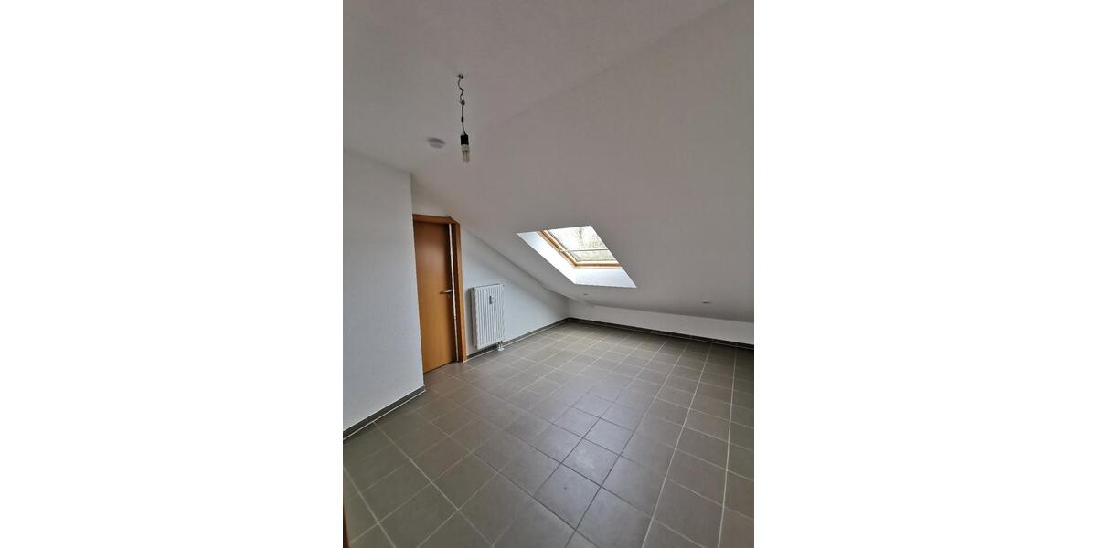 Dachgeschoßwohnung Dortmund Aplerbeck - 2 Zimmer, 62 m&sup2;, 410&euro; | Angebot:25625189