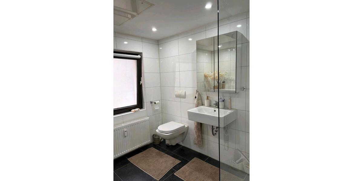 Einfamilienhaus Hattingen - 5 Zimmer, 150 m&sup2;, 1.300&euro; | Angebot:27615849