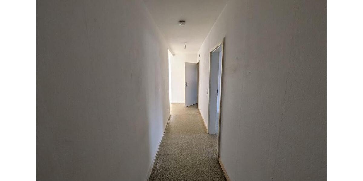 Dachgeschoßwohnung Lüdenscheid Staberg - 3 Zimmer, 73 m&sup2;, 410&euro; | Angebot:23601114