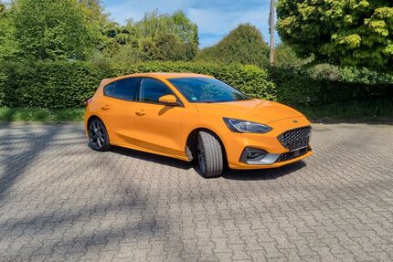 Ford Focus 82.498 km 22.490 &euro; Dortmund 44225