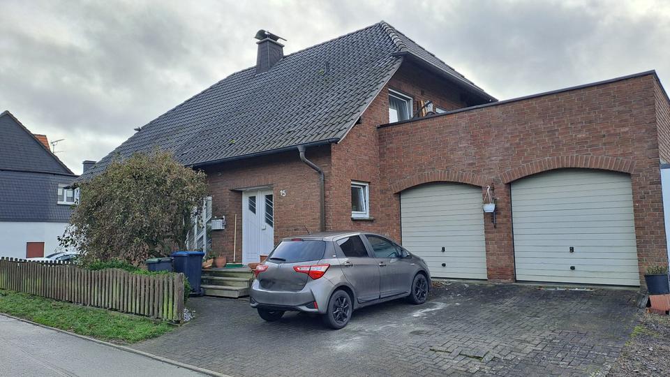 Einfamilienhaus Ense - 6 Zimmer, 200 m&sup2;, 1.600&euro; | Angebot:25840043
