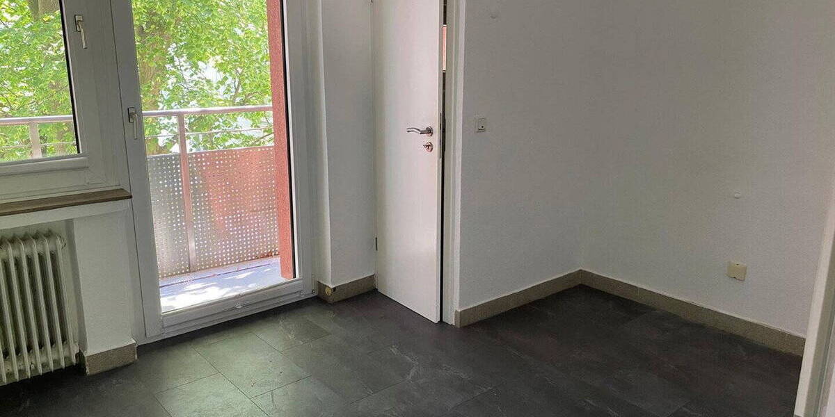 Etagenwohnung Dortmund Mitte - 2 Zimmer, 87 m&sup2;, 750&euro; | Angebot:26684199