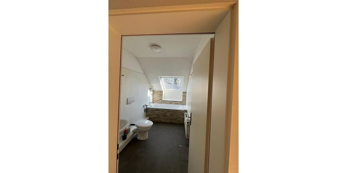 Dachgeschoßwohnung Datteln - 3 Zimmer, 70 m&sup2;, 490&euro; | Angebot:25922784