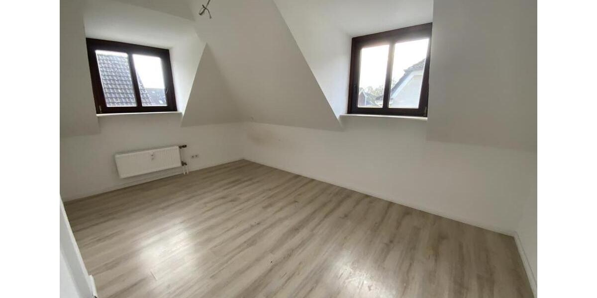 Etagenwohnung Dortmund Hombruch - 3 Zimmer, 81 m&sup2;, 706&euro; | Angebot:24152208