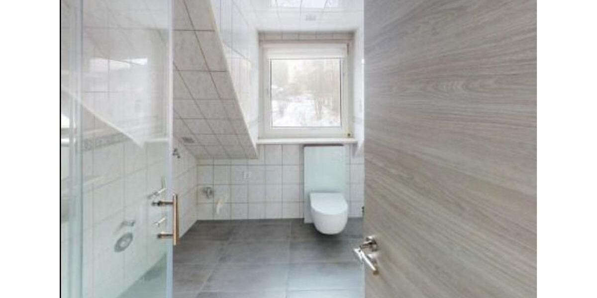 Etagenwohnung Werdohl - 4.5 Zimmer, 108 m&sup2;, 790&euro; | Angebot:25613547