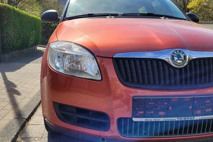 Skoda Fabia 143.200 km 3.250 &euro; Hagen 58091