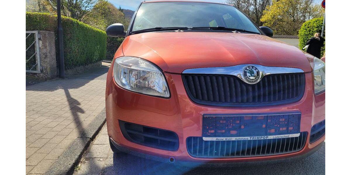 Skoda Fabia 143.200 km 3.250 &euro; Hagen 58091