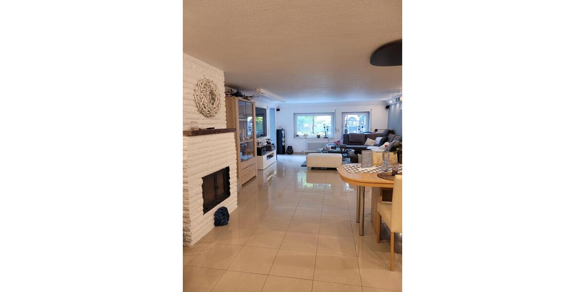 Mehrfamilienhaus, Wohnhaus Iserlohn Letmathe - 6 Zimmer, 242 m&sup2;, 1.650&euro; | Angebot:26575901