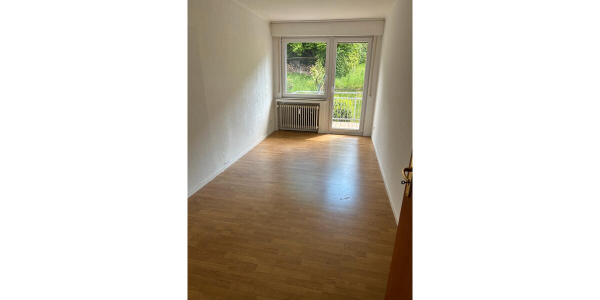 Etagenwohnung Hagen Hagen-Mitte - 3 Zimmer, 75 m&sup2;, 500&euro; | Angebot:25974910