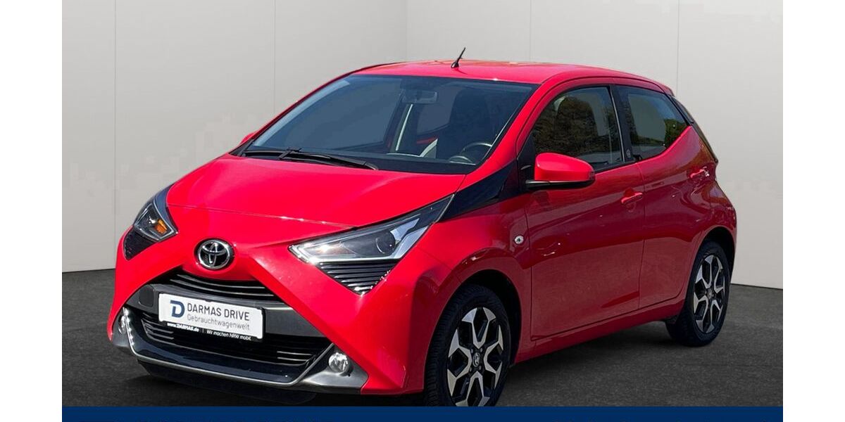 Toyota Aygo (X) 51.000 km 10.490 &euro; Datteln 45711