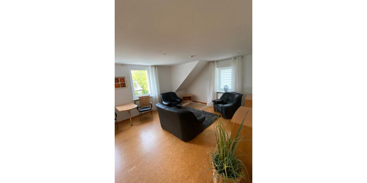Dachgeschoßwohnung Lüdenscheid Augustenthal - 1 Zimmer, 50 m&sup2;, 650&euro; | Angebot:25904635