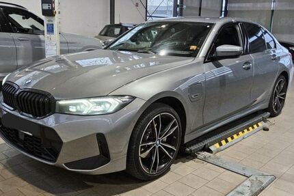 BMW 330 87.183 km 34.820 &euro; Hagen 58091