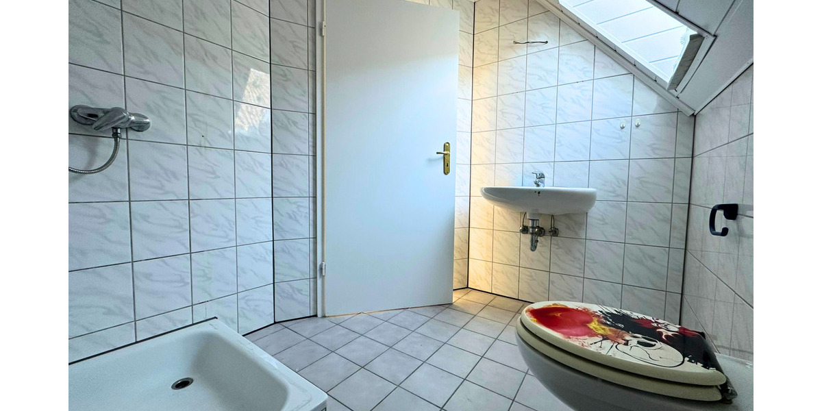 Etagenwohnung Balve - 5 Zimmer, 100 m&sup2;, 750&euro; | Angebot:25880165