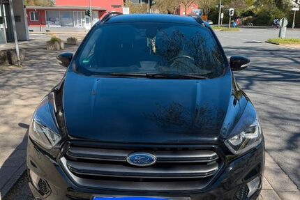 Ford Kuga 90.000 km 14.500 &euro; Bochum 44803