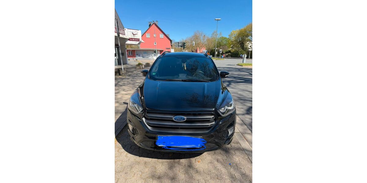 Ford Kuga 90.000 km 14.500 &euro; Bochum 44803