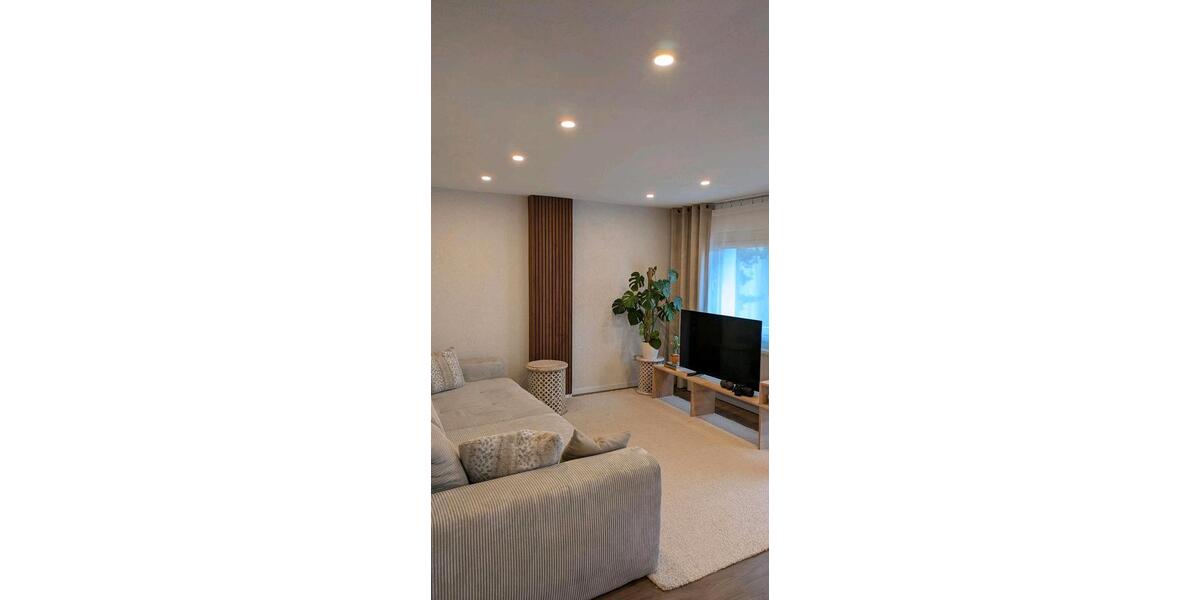 Hochparterre Lüdenscheid Staberg - 2 Zimmer, 69 m&sup2;, 550&euro; | Angebot:25982690