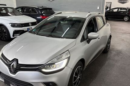 Renault Clio 83.922 km 7.867 &euro; Iserlohn 58638