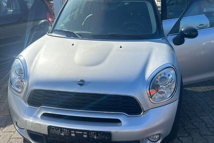 Mini Countryman S (Cooper) 81.000 km 8.990 &euro; Bochum 44879
