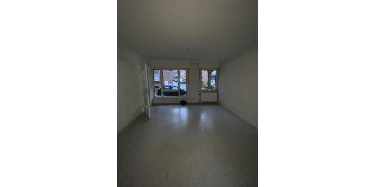Erdgeschoßwohnung Dortmund Hombruch - 2 Zimmer, 70 m&sup2;, 318&euro; | Angebot:24563706