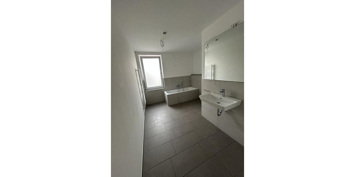 Erdgeschoßwohnung Dortmund Aplerbeck - 3 Zimmer, 111 m&sup2;, 1.185&euro; | Angebot:22892539