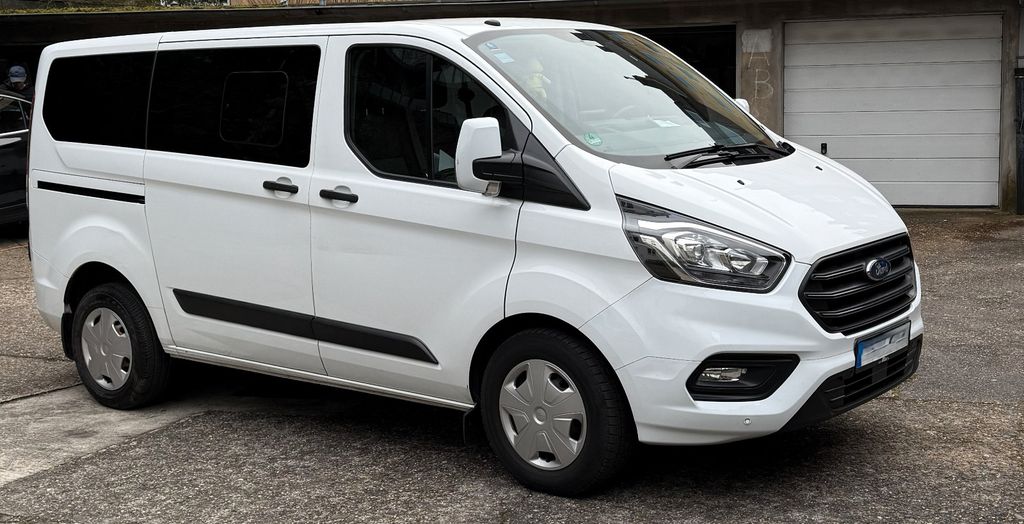 Ford Transit Custom 128.083 km 16.300 &euro; Dortmund 44139