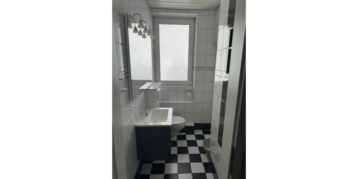Etagenwohnung Lüdenscheid Staberg - 4 Zimmer, 108 m&sup2;, 869&euro; | Angebot:26671727