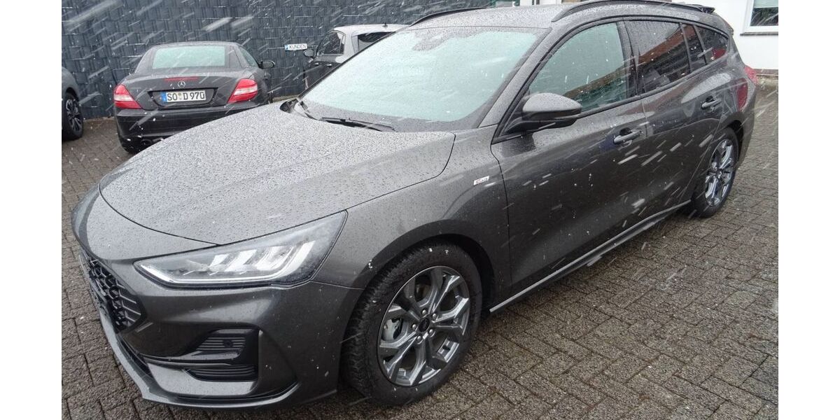 Ford Focus 29.517 km 20.990 &euro; Werl 59457