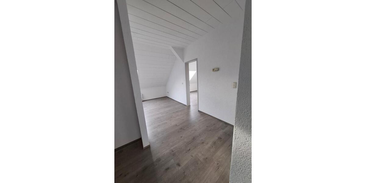 Dachgeschoßwohnung Hagen Dahl - 2.5 Zimmer, 69 m&sup2;, 520&euro; | Angebot:25538422