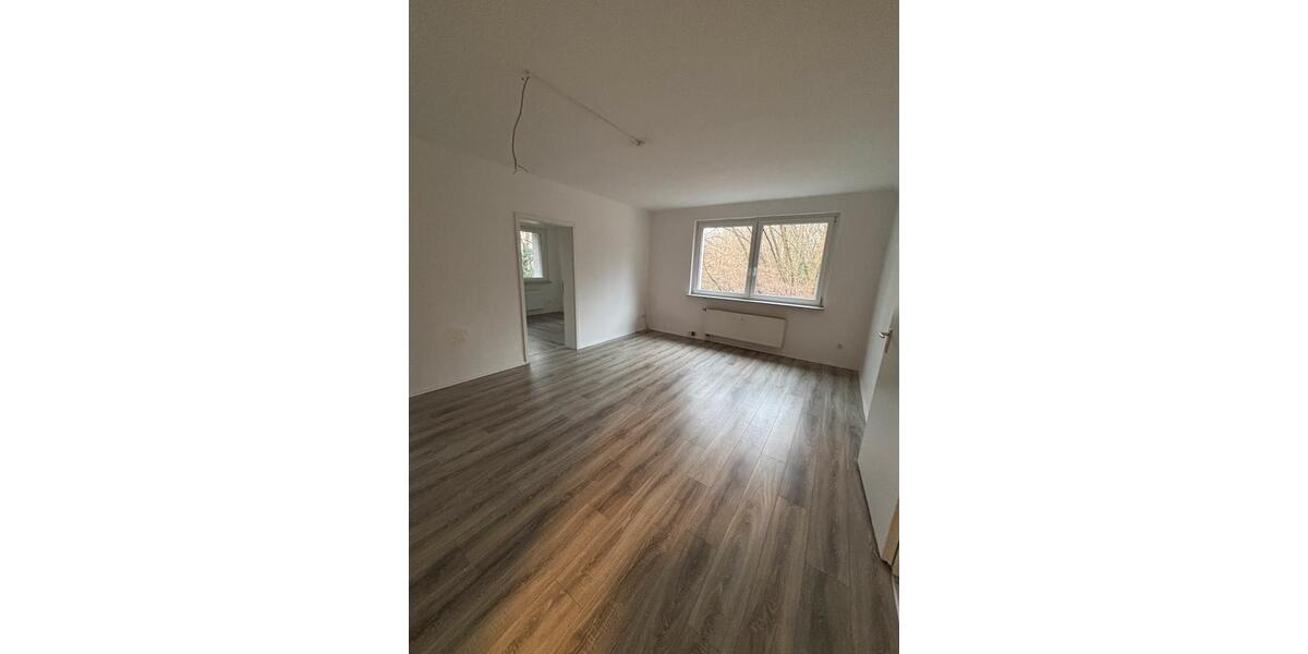 Etagenwohnung Bochum Bochum-Mitte - 4 Zimmer, 80 m&sup2;, 650&euro; | Angebot:24685207