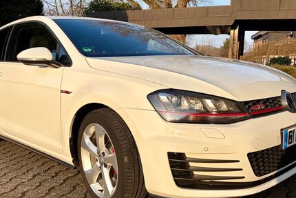 VW Golf 111.115 km 14.700 &euro; Gevelsberg 58285