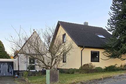 Haus Bochum Stiepel - 4 Zimmer, 110 m&sup2;, 549.000&euro; | Angebot:25399740