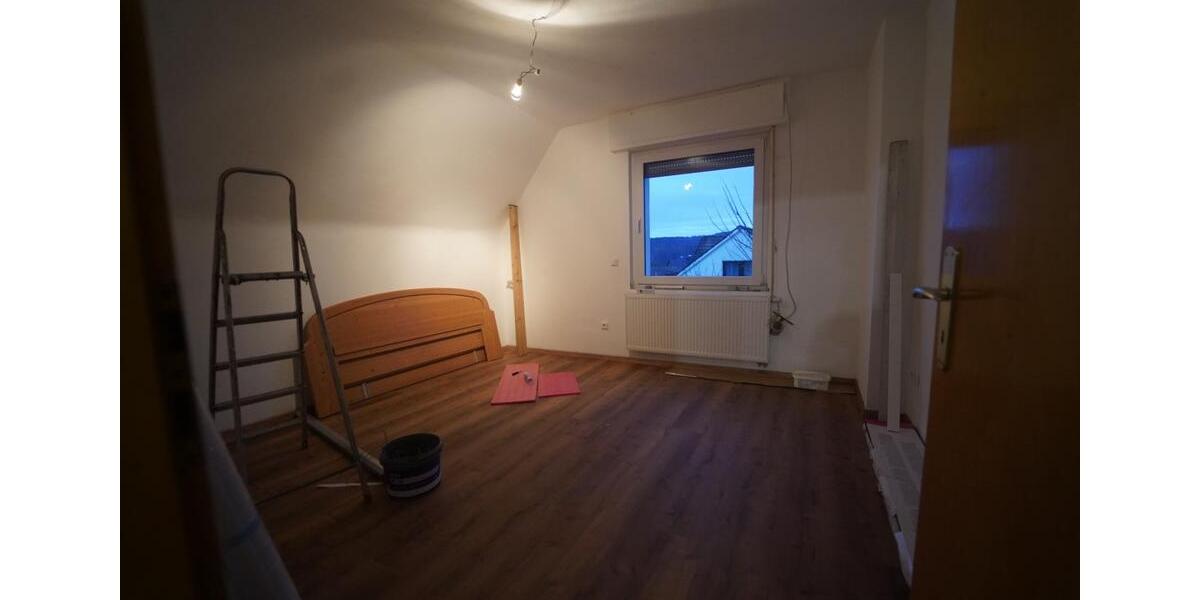 Etagenwohnung Arnsberg Holzen - 3 Zimmer, 75 m&sup2;, 750&euro; | Angebot:24851525