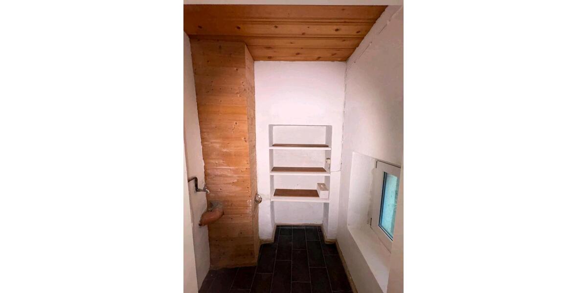 Mehrfamilienhaus, Wohnhaus Altena - 9 Zimmer, 180 m&sup2;, 1.440&euro; | Angebot:27614920
