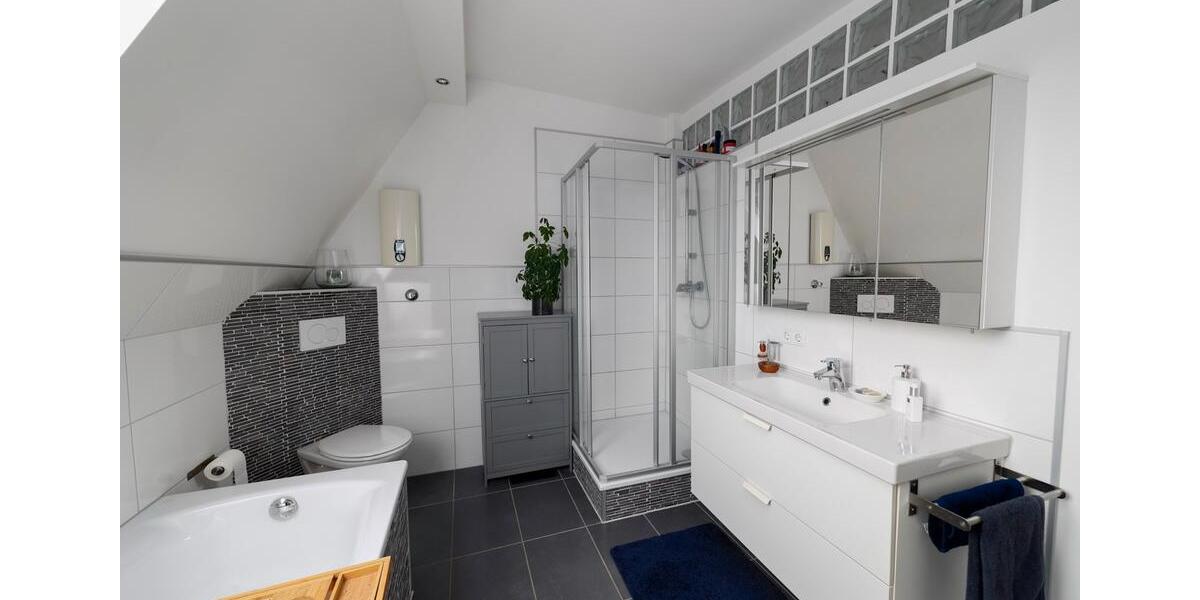 Etagenwohnung Dortmund Brackel - 3.5 Zimmer, 131 m&sup2;, 474.000&euro; | Angebot:26126919