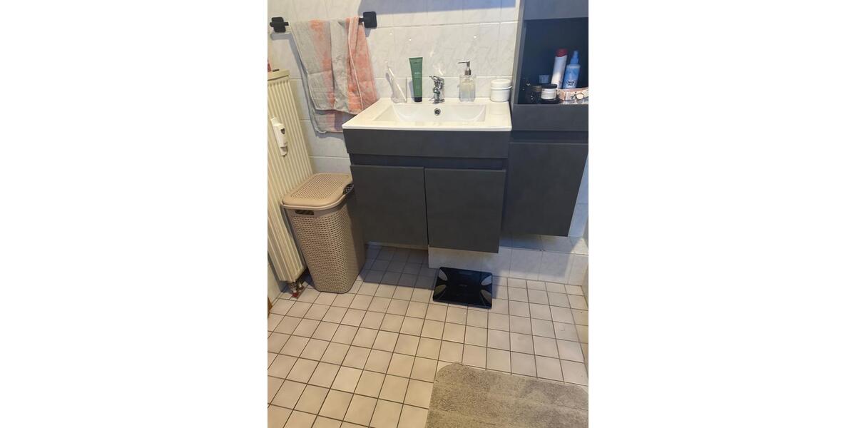 Dachgeschoßwohnung Werdohl - 2.5 Zimmer, 70 m&sup2;, 95.000&euro; | Angebot:24811777