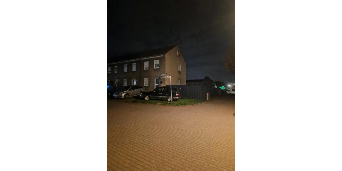 Reihenhaus Bönen - 3 Zimmer, 52 m&sup2;, 106.000&euro; | Angebot:26000882