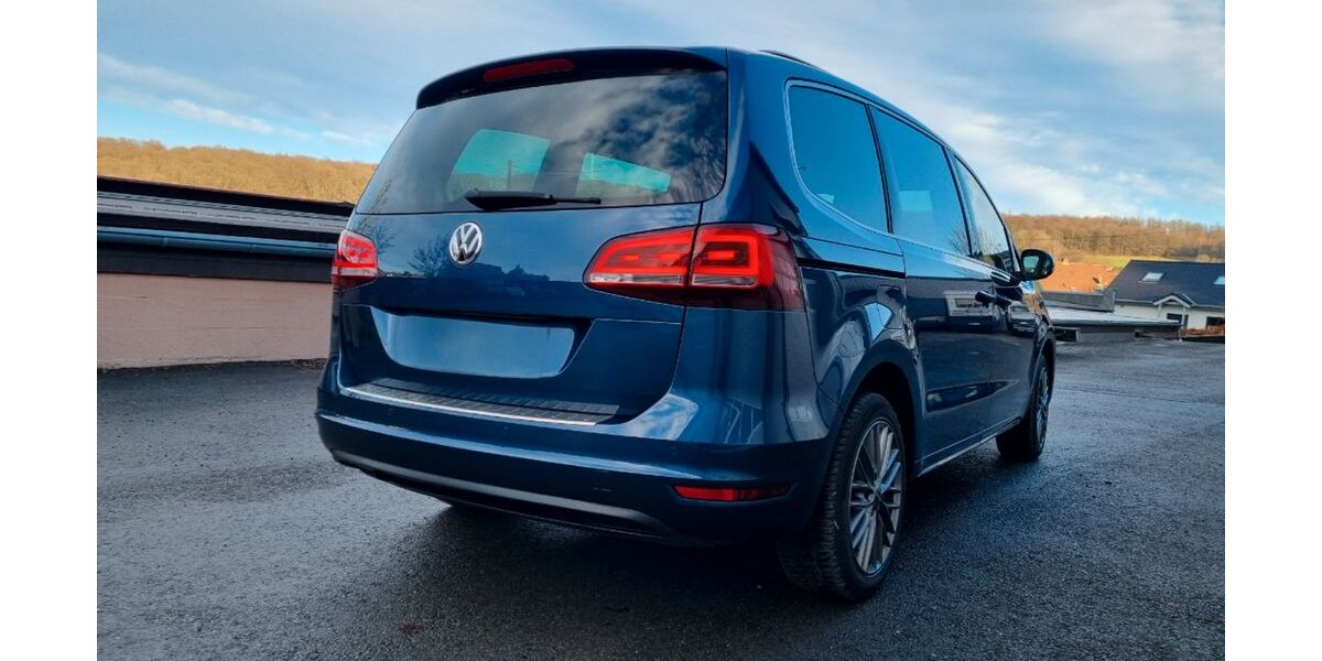 VW Sharan 104.200 km 18.200 &euro; Hemer 58675