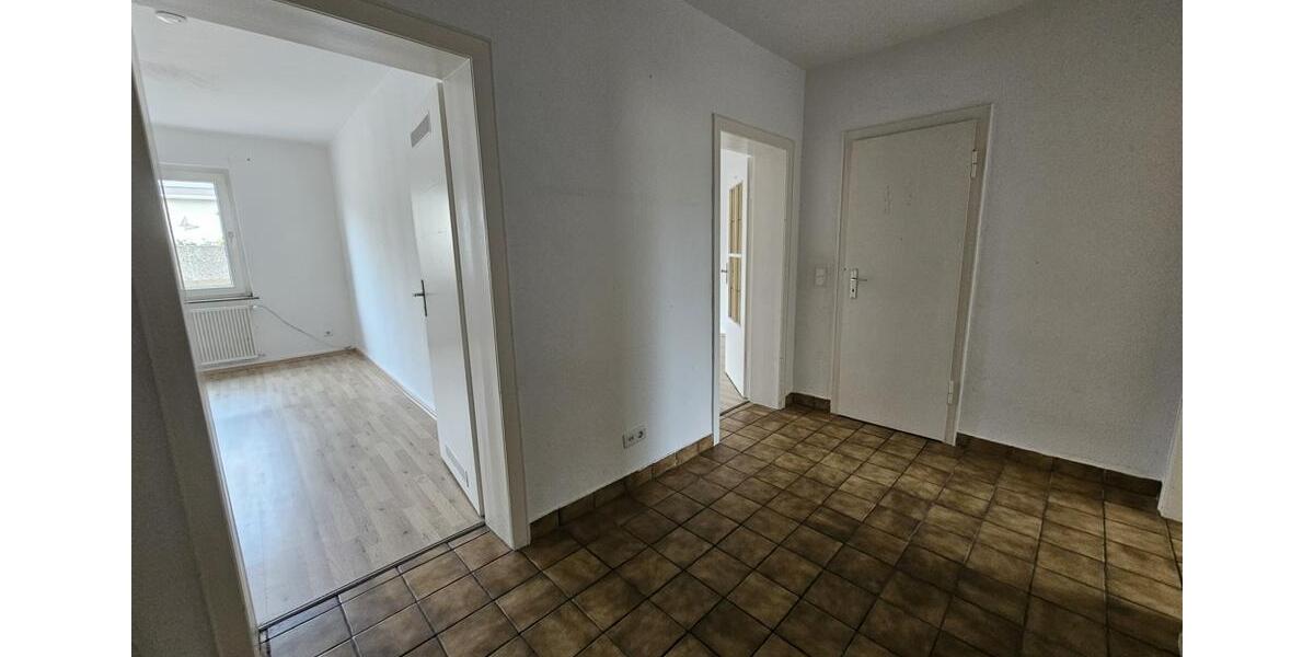 Etagenwohnung Bochum Bochum-Mitte - 3.5 Zimmer, 69 m&sup2;, 470&euro; | Angebot:25920217