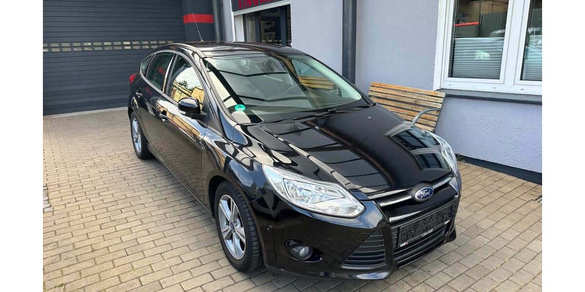 Ford Focus 129.000 km 4.999 &euro; Schwerte 58239
